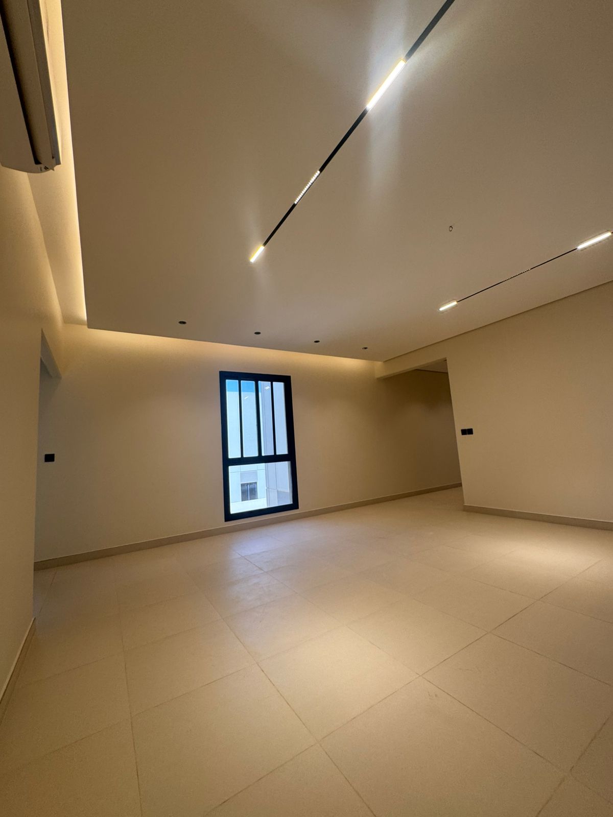 🏰 **Modern Luxury Villa | Sidra District – Roshn**   ✨ *Contemporary Design Blending Elegance, Functionality & Sustainability*  